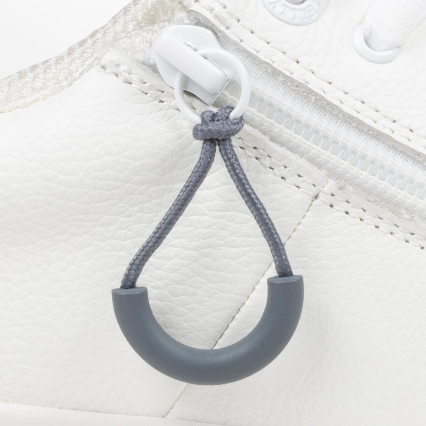 Charcoal BILLY Loop Zipper Pull