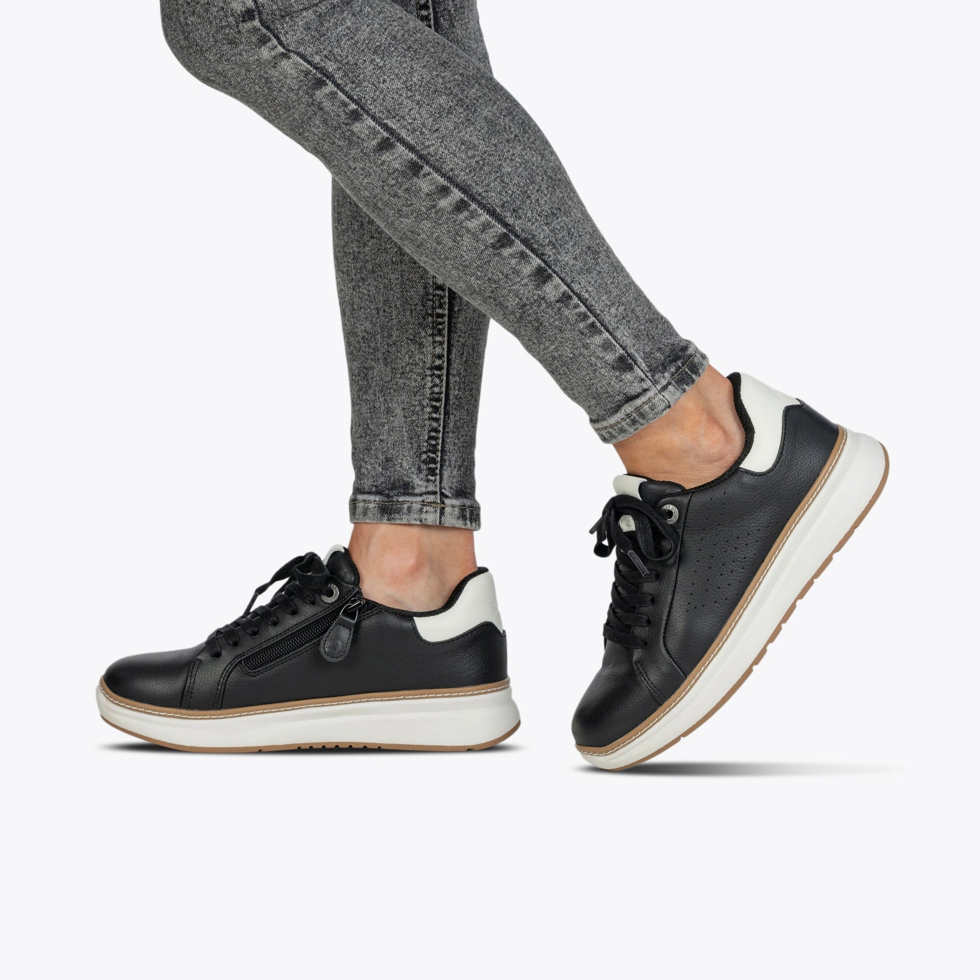  Women's Black Leather BILLY Comfort Luxe